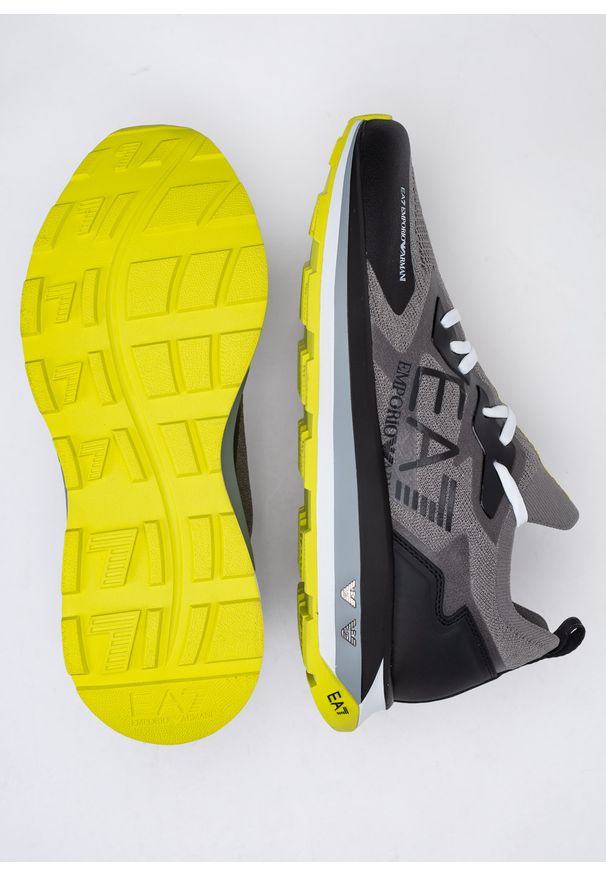 Sneakersy męskie szare EA7 Emporio Armani X8X113 XK269 Q702. Okazja: do pracy, na spacer, na co dzień. Kolor: szary. Sport: turystyka piesza