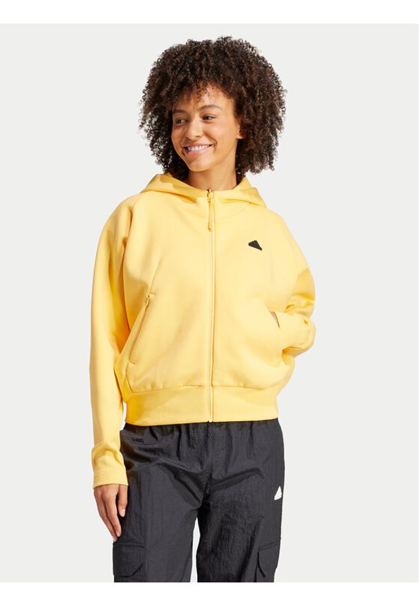 Adidas - adidas Bluza Z.N.E. IS3940 Żółty Loose Fit. Kolor: żółty. Materiał: bawełna, syntetyk