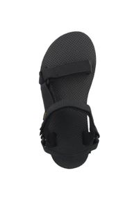 Klapki Teva Model 1004010 Kolor Czarny. Kolor: czarny. Materiał: materiał, syntetyk. Sport: turystyka piesza