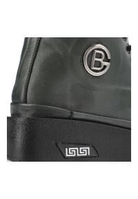 Zielone Botki Artiker Modne Obuwie Damskie. Okazja: na co dzień. Kolor: zielony. Materiał: skóra. Obcas: na koturnie. Styl: casual, elegancki. Wysokość obcasa: średni #5