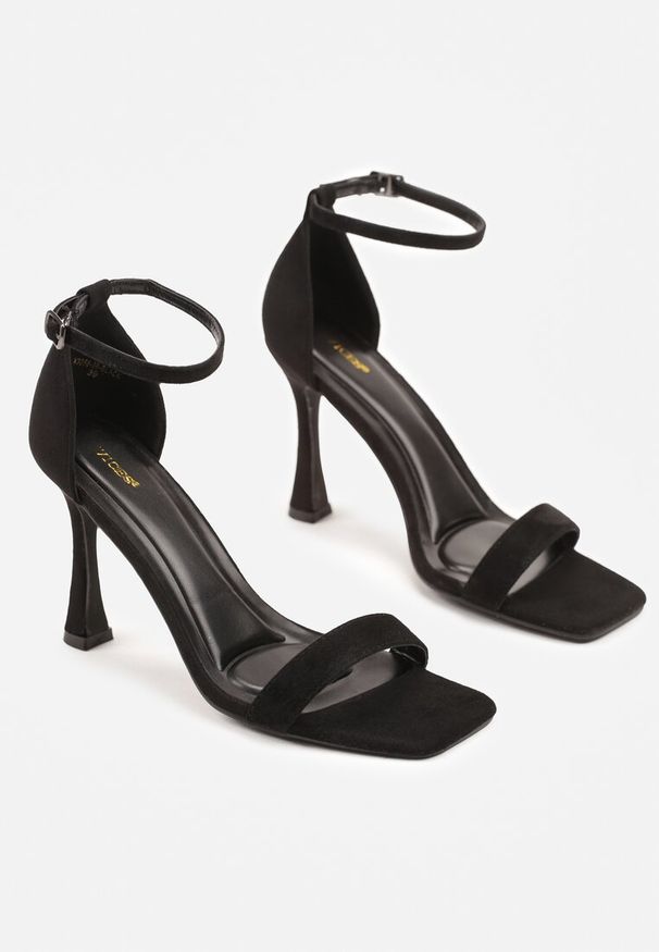 Renee - Czarne Sandały na Szpilce Vices z Kwadratowym Noskiem Linasena. Okazja: na spotkanie biznesowe, do pracy. Zapięcie: sprzączka. Kolor: czarny. Sezon: lato. Obcas: na szpilce. Styl: biznesowy, klasyczny