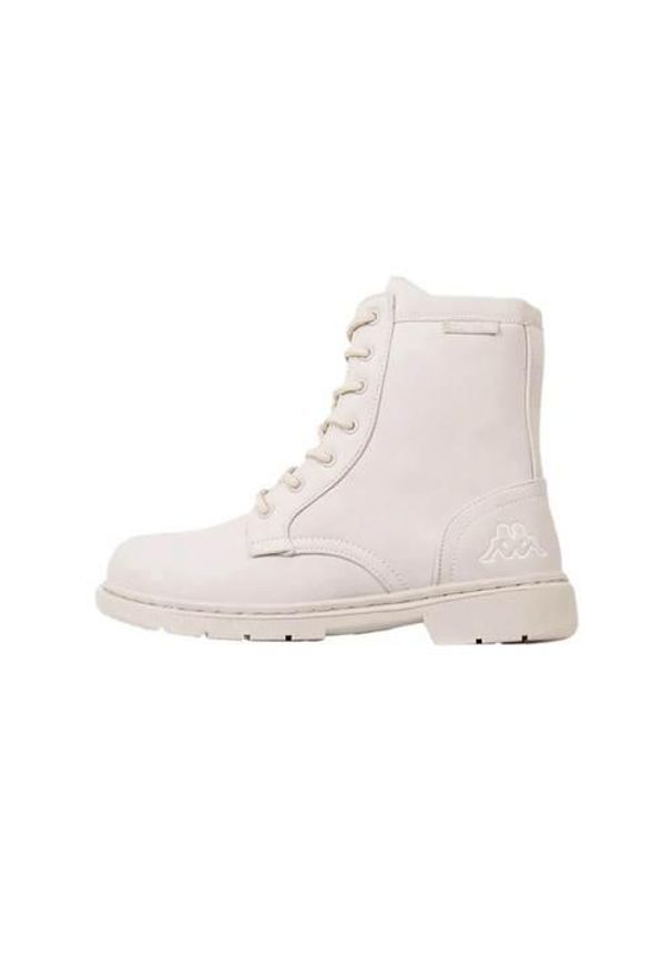 Buty do chodzenia dla dzieci Kappa Deenish. Wysokość cholewki: za kostkę. Zapięcie: zamek. Kolor: beżowy. Materiał: guma, syntetyk, tkanina, materiał. Szerokość cholewki: normalna. Sport: turystyka piesza