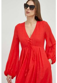 Weekend Max Mara sukienka z domieszką lnu kolor czerwony maxi rozkloszowana. Kolor: czerwony. Materiał: len. Długość rękawa: długi rękaw. Długość: maxi #6