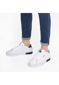 Buty do chodzenia damskie Puma CALI STAR. Kolor: biały, czarny, wielokolorowy. Materiał: materiał, syntetyk. Sport: turystyka piesza