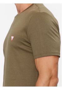 Guess T-Shirt M2YI36 I3Z14 Khaki Slim Fit. Kolor: brązowy. Materiał: bawełna #3