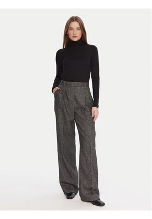 United Colors of Benetton - United Colors Of Benetton Golf 3Z12D2010 Czarny Slim Fit. Typ kołnierza: golf. Kolor: czarny. Materiał: wiskoza