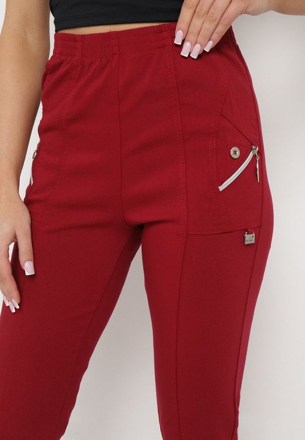 Born2be - Bordowe Spodnie 3/4 z Elastyczną Gumką w Pasie i Suwakami Leazira. Okazja: na co dzień. Kolor: czerwony. Styl: casual, elegancki