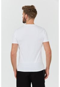 Guess - GUESS Biały t-shirt Core Tee. Kolor: biały