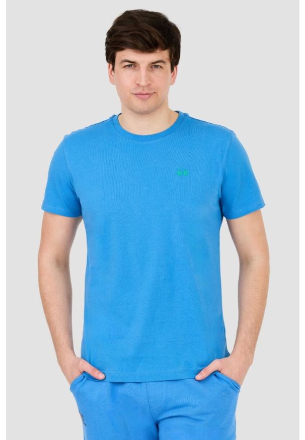 La Martina - LA MARTINA Błękitny męski t-shirt z małym logo, Rozmiar L. Kolor: niebieski