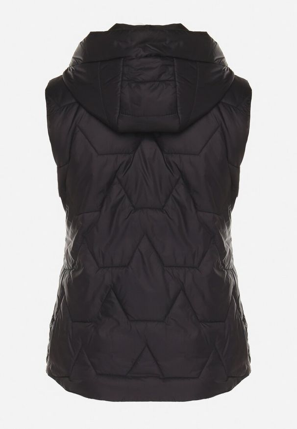 Born2be - Czarna Kamizelka z Pikowanymi Przeszyciami i Odpinanym Kapturem Delastris. Okazja: na co dzień, na spacer. Kolekcja: plus size. Kolor: czarny. Materiał: jeans. Styl: elegancki, casual