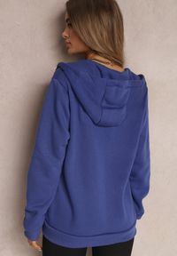 Renee - Ciemnoniebieska Bluza z Kapturem Harasphei. Okazja: na co dzień. Typ kołnierza: kaptur. Kolor: niebieski. Materiał: jeans, tkanina. Długość rękawa: długi rękaw. Długość: długie. Wzór: jednolity. Styl: sportowy, casual #5