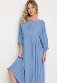 Born2be - Niebieska Rozkloszowana Sukienka z Wiskozy z Wiązaniem przy Dekolcie Tilania. Okazja: na co dzień. Kolor: niebieski. Materiał: wiskoza. Styl: casual #6
