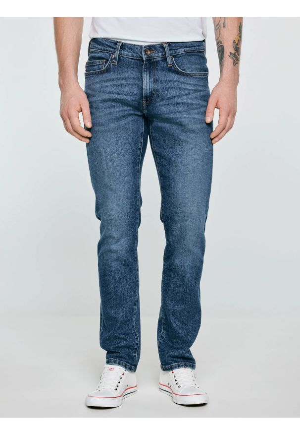 Big-Star - Jeansy męskie dopasowane granatowe Terry Slim 551. Okazja: na co dzień. Stan: obniżony. Kolor: niebieski. Wzór: jednolity. Styl: casual