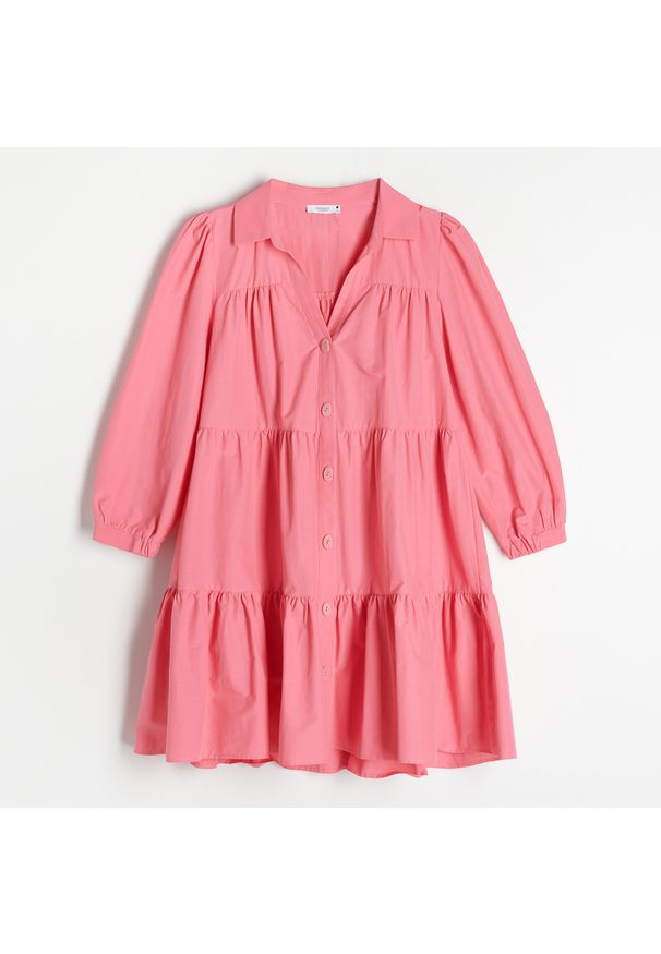 Reserved - Sukienka z falbanami - Różowy. Kolor: różowy