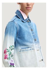 Desigual Kurtka jeansowa Dakota 26SWED16 Błękitny Regular Fit. Kolor: niebieski. Materiał: bawełna #4