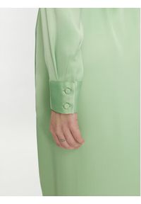 YAS Sukienka codzienna Pella 26030740 Zielony Regular Fit. Okazja: na co dzień. Kolor: zielony. Materiał: syntetyk. Typ sukienki: proste. Styl: casual #3