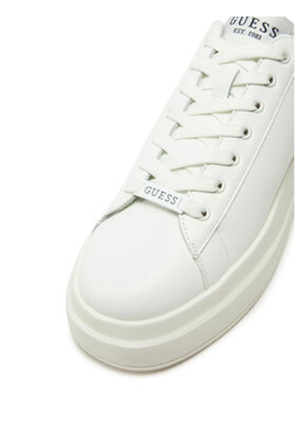 Guess Sneakersy FMPELB LEA12 Biały. Kolor: biały. Materiał: skóra