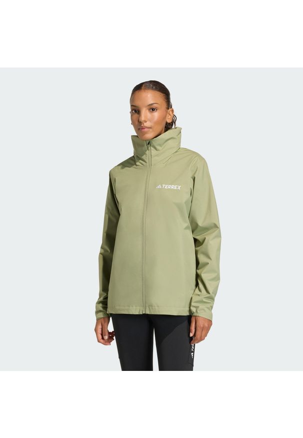 Adidas - Kurtka przeciwdeszczowa Multi Essentials 2L. Kolor: zielony. Technologia: ClimaProof (Adidas). Sport: turystyka piesza