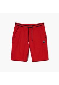 Cropp - Czerwone szorty jogger - Czerwony. Kolor: czerwony. Materiał: bawełna, tkanina. Długość: krótkie. Wzór: aplikacja #1