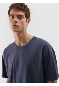 4f - 4F T-shirt oversize gładki uniseks - granatowy S. Okazja: na co dzień. Kolor: niebieski. Materiał: dzianina, bawełna, jersey. Długość rękawa: krótki rękaw. Długość: krótkie. Wzór: gładki. Styl: klasyczny, sportowy, casual