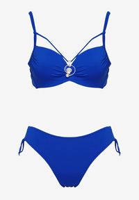 Renee - Niebieskie Bikini Majtki Figi z Regulacją i Biustonosz z Ozdobą Natrissa. Kolor: niebieski. Wzór: aplikacja