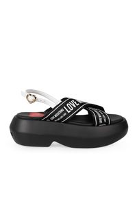 Love Moschino Sandały | JA16257I0IIX6 | Kobieta | Czarny, Biały. Okazja: na co dzień, na spacer. Zapięcie: pasek. Kolor: czarny, biały, wielokolorowy. Materiał: skóra. Wzór: nadruk. Styl: casual, elegancki #5