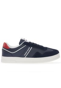 TOMMY HILFIGER - Buty Tommy Hilfiger The Greenwhich Retro EM0EM01462-0G1 - granatowe. Okazja: na co dzień. Kolor: niebieski. Materiał: poliester, skóra, guma. Szerokość cholewki: normalna