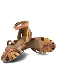 Pomarańczowe Sandały Maciejka Damskie Stylowe Buty. Zapięcie: sprzączka. Kolor: pomarańczowy. Materiał: skóra. Sezon: lato. Obcas: na obcasie. Styl: elegancki. Wysokość obcasa: niski #6