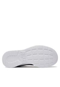 Nike Sneakersy Tanjun DJ6257 004 Czarny. Kolor: czarny. Materiał: materiał. Model: Nike Tanjun #3