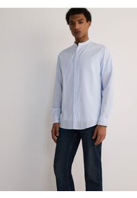 Reserved - Strukturalna koszula regular fit - jasnoniebieski. Kolor: niebieski. Materiał: bawełna #1