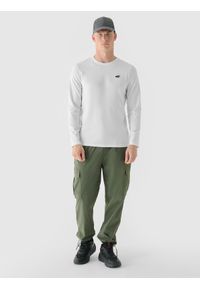 4f - 4F Longsleeve regular gładki męski - biały S. Okazja: na co dzień. Kolor: biały. Materiał: dzianina, bawełna, jersey. Długość rękawa: długi rękaw. Długość: długie. Wzór: gładki. Styl: sportowy, casual