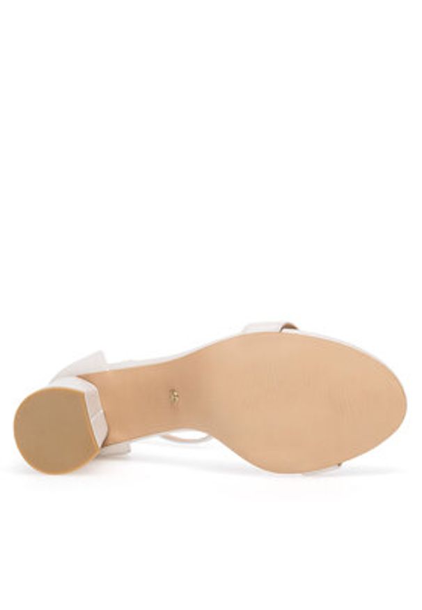 Lasocki Sandały POLT WYL3402-4ZA Biały. Kolor: biały. Materiał: skóra