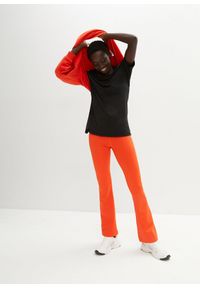 bonprix - Długi T-shirt sportowy z siatkowymi wstawkami, szybkoschnący. Kolor: czarny. Materiał: materiał. Długość: długie. Styl: sportowy #2