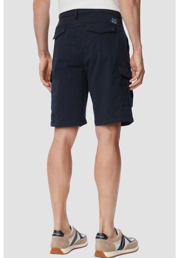 Guess - GUESS Granatowe męskie krótkie spodenki cargo Russel, Rozmiar 31. Okazja: na co dzień. Kolor: niebieski. Długość: krótkie. Sezon: lato. Styl: casual