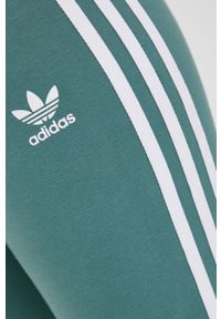 adidas Originals Legginsy HE0405 damskie kolor zielony z nadrukiem. Kolor: zielony. Materiał: bawełna. Wzór: nadruk #4