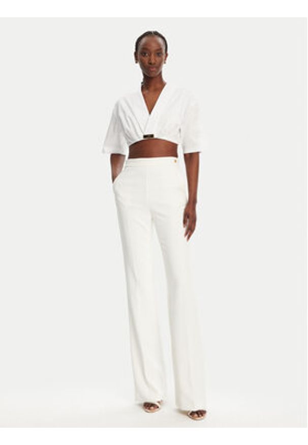 Elisabetta Franchi Bluzka CA12452E2 100 Biały Regular Fit. Kolor: biały. Materiał: wiskoza