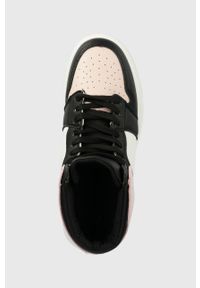 Answear Lab sneakersy kolor różowy. Nosek buta: okrągły. Kolor: różowy. Materiał: guma. Szerokość cholewki: normalna #3