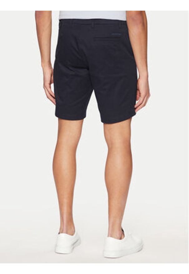 Calvin Klein Szorty materiałowe K10K114071 Granatowy Slim Fit. Kolor: niebieski. Materiał: bawełna
