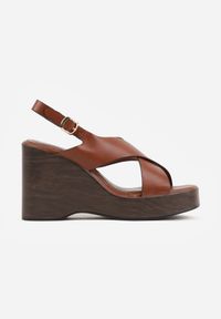 Born2be - Jasnobrązowe Sandały na Koturnie i Platformie Ozdobione Dwoma Paskami Daphnone. Okazja: na co dzień. Zapięcie: pasek. Kolor: brązowy. Materiał: jeans. Wzór: aplikacja. Obcas: na koturnie. Styl: casual, elegancki #4