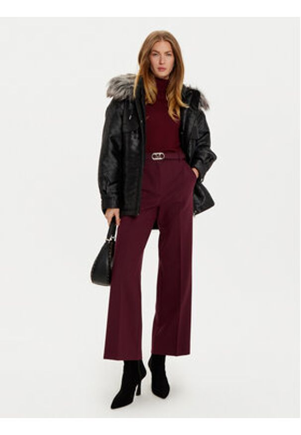 Guess Parka Elly W4BL35 WFIR2 Czarny Regular Fit. Kolor: czarny. Materiał: syntetyk