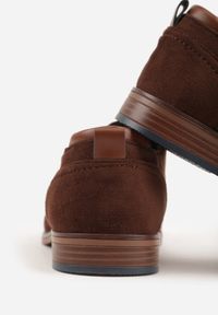 Born2be - Brązowe Sznurowane Półbuty z Imitacji Zamszu w Eleganckim Stylu Rhodica. Okazja: na co dzień, do pracy. Kolor: brązowy. Materiał: zamsz. Styl: elegancki #6