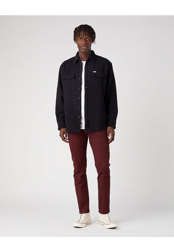 Wrangler - WRANGLER MESKIE SPODNIE MATERIAŁOWE MATERIAŁ LARSTON DAHLIA W18S93H45