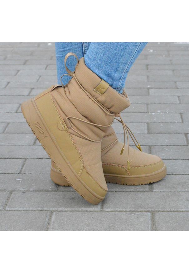 Buty śniegowe damskie Puma Snowbae Wns 393920 04. Kolor: brązowy. Sezon: zima. Sport: turystyka piesza