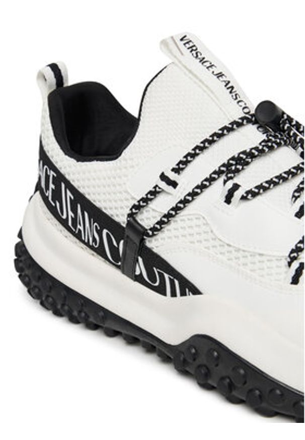 Versace Jeans Couture Sneakersy 79YA3SN2 ZSD01 Biały. Kolor: biały. Materiał: materiał