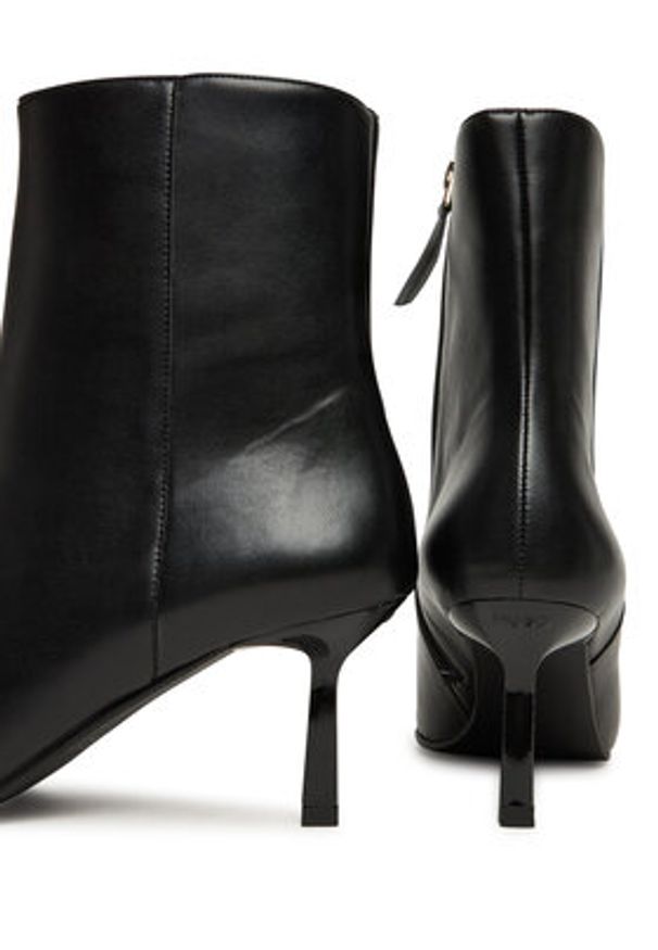 Hugo - HUGO Botki Katniss 50552728 Czarny. Kolor: czarny. Materiał: skóra