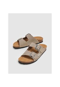 Sandały Pepe Jeans Bio Suede. Kolor: szary, niebieski, wielokolorowy. Sezon: lato #1
