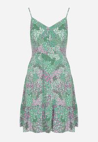 Born2be - Zielona Sukienka z Wiskozy na Ramiączkach z Gumką w Pasie i Ozdobnymi Guzikami Narulla. Kolor: zielony. Materiał: wiskoza. Długość rękawa: na ramiączkach. Sezon: lato #5