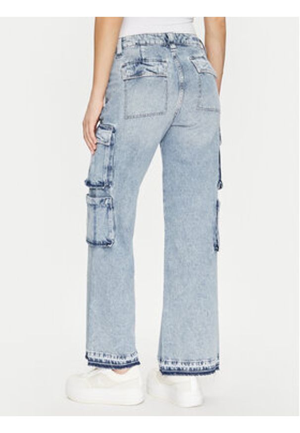 Guess Jeansy W5RA97 D5LG1 Niebieski Regular Fit. Kolor: niebieski