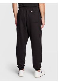 Tommy Jeans Spodnie dresowe College DM0DM15807 Czarny Relaxed Fit. Kolor: czarny. Materiał: bawełna, dresówka #2