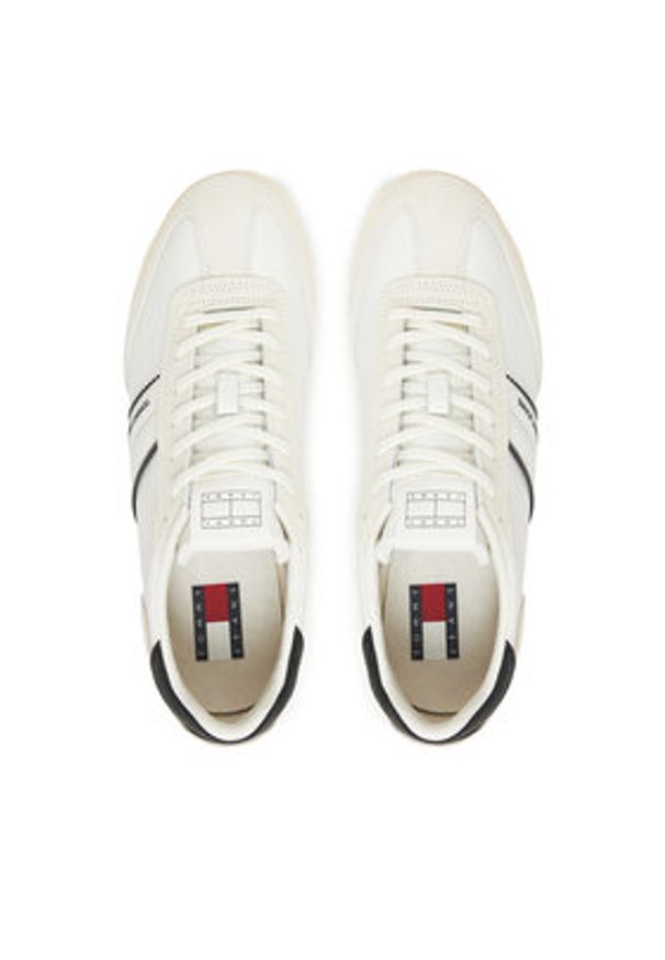 Tommy Jeans Sneakersy Tjm Retro Runner Cleated EM0EM01619 Biały. Kolor: biały. Materiał: skóra